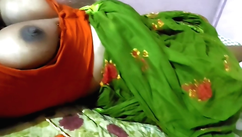 Indian girl with a cute bikini gets her mouth and pussy penetrated