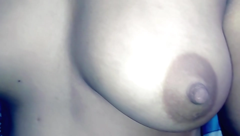 Indian amateur woman gets her husband and boyfriend fucked