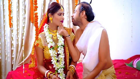 Indian wife and her ex-boyfriend fuck in a threesome