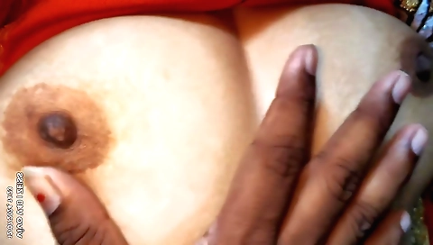 Indian girl gets her pussy fucked by a college friend