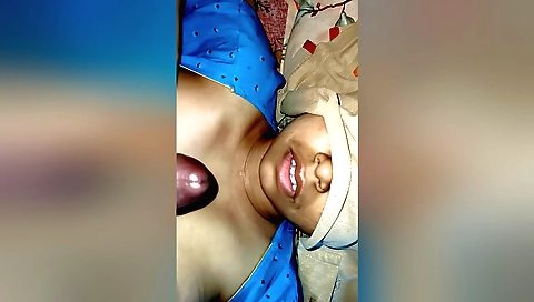 Indian girl gets her boyfriend's dick deep in her pussy