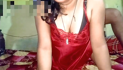 Indian teen with a sexy small ass sucking hard dick