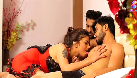 Two hotties in sexy lingerie ride one another and another one