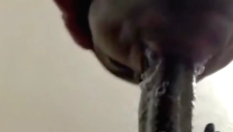 Big natural ass amateur brunette has deepthroating