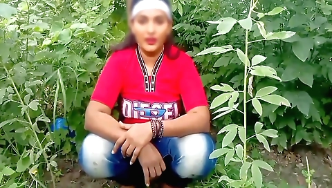 Please Choro Mujhe Ghar Jana Ha Mujhe Kuch Nhe Krna