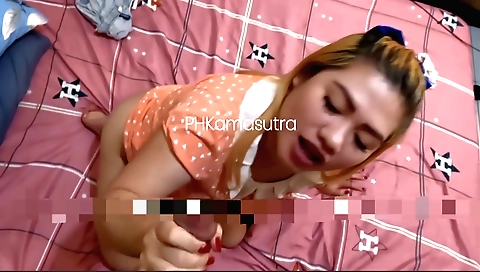 Red head babe 18+ with amazing curves being filmed