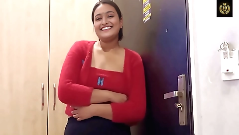 Indian girlfriend stepsister enjoys a doggy pose on bed