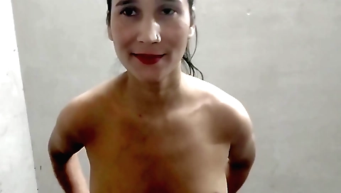 Indian babe in sexy outfit fucks in front of the camera