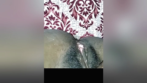 Chudhuti sharing her hairy body on a hd porn video