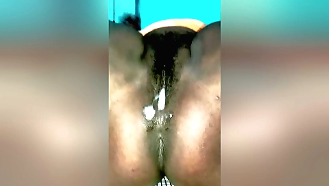 Indian cunt is getting creampied as it is getting on top