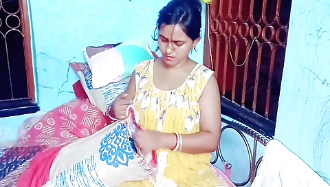 Sexy brunette milf gets her husband's cock in her mouth