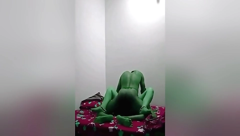 Sexy babe gives her ass to me and gets my dick inside