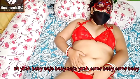 Hot amateur solo video with a hot chick in a sexy lingerie