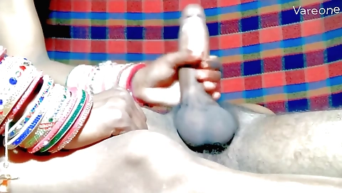 Indian amateur wife is ready to have sex on the webcam