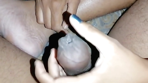Indian handjob video with a lustful girl with a big juicy pussy