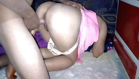 Brunette babe rides a dick in a homemade sex video