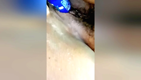 Indian amateur girl with a hairy pussy in a solo video