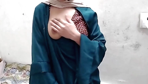 Indian babe is fucked by her husband in front of house