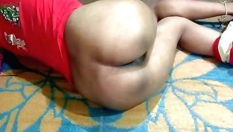 Indian teen has fun with boyfriend in pov sex clip