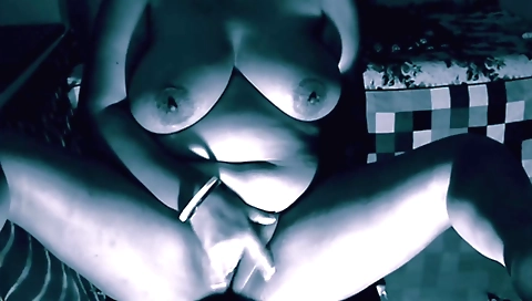 Hottie chick with huge boobs shows off her big boobs 2