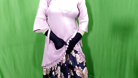 Indian girl has a bang bang face with her stepfather in the house