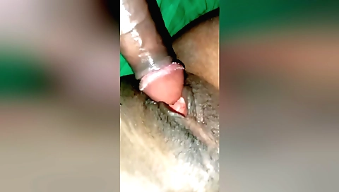 Sexy amateur girl with a cute mouth and a great mouth