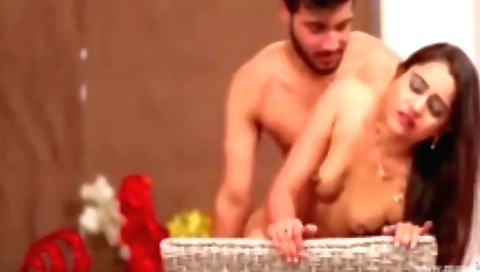 Indian hottie takes a look at her old and young boyfriend