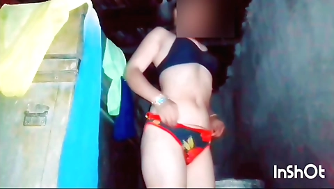 Busty brunette enjoys her pussy fucked after oiling