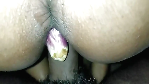 Indian slut with huge tits and a sexy ass on amateur pov